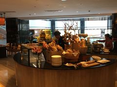 自助取餐区-OPEN開全日自助餐厅·牛肉火锅·海鲜(佛山希尔顿酒店)