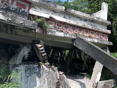 -四川汶川特大地震漩口中学遗址
