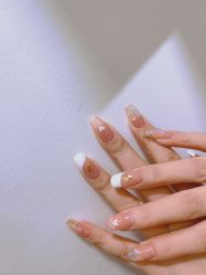-Girls·日式美学馆·美甲·美睫