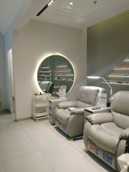 -格林奈儿美甲美睫