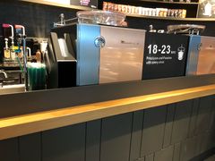 -星巴克(重庆火车北站北广场II店)