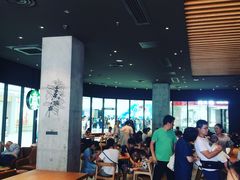 大堂-星巴克(南昌西湖万达店)