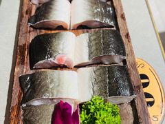 -围炉肉舍•炭烤活鳗•丹东海鲜烤肉(步行街店)