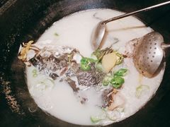 -陈大锅·岳阳鱼馆·地道岳阳菜(美食街店)