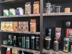 零售区-星巴克(北京惠新东街店)