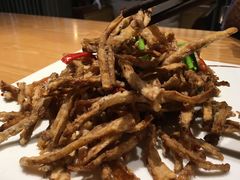 茶树菇炒鱿鱼-竹里馆·淮扬菜·功夫茶(老门东店)