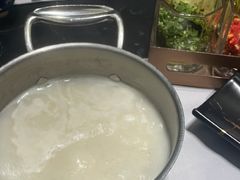 -红鼎豆捞·非遗鲍皇汤火锅(宝丰路店)