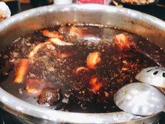 -肖肖酸萝卜鱼火锅(总店)