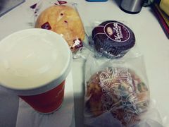-华荣西饼屋(金禧店)
