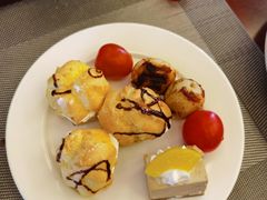 -皖西宾馆-亚马逊自助餐厅