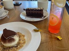 -ZAZA.CAFE.BAR