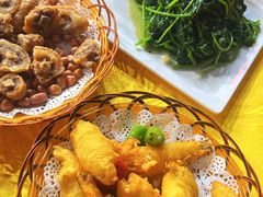 -顺德新鲜猪杂粥(第九分店)