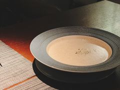 蘑菇汤-卡普里披萨·牛扒·下午茶