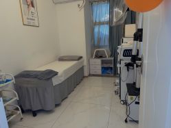 -瓷肌博士·祛痘科技美肤