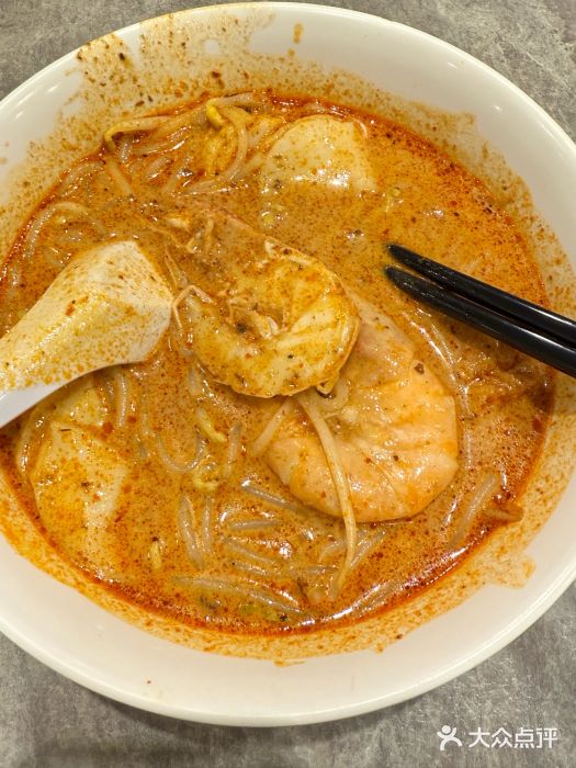 爱雍·乌节图片