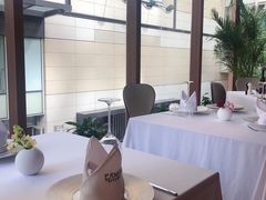 -Erman岩烧牛排(虹桥南丰城店)