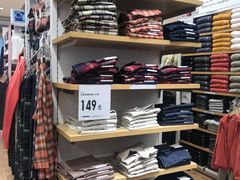 -优衣库(天津鲁能城购物中心店)