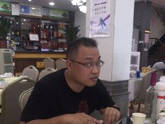 -鹏城人家海鲜酒家·23年老字号(较场尾店)