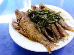 葱烤小朋鱼-晓琦农家菜馆·地道农家菜