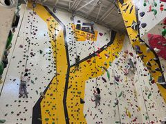 -问山MountQuest攀岩馆