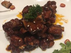 -鱼鲜饭香·招牌汽锅剁椒鱼头王