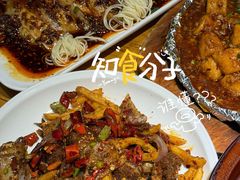 -小三峡食府(西五路店)