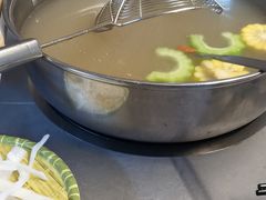 -官塘陈记鱼生·潮汕砂锅粥·牛肉火锅(潮枫路总店)