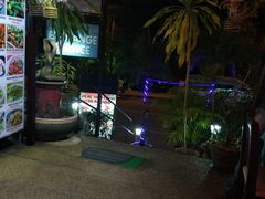 -Pakwan Restaurant & Bar