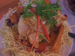 -Lanterns Vietnamese Restaurant