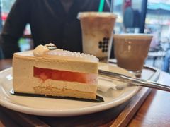 香桃伯爵-DECAMERON十日谈(卓悦汇店)