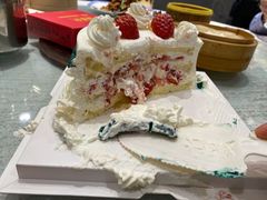 -山与蓝·轻糖鲜果蛋糕(勒泰店)