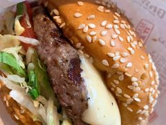 -The Habit Burger Grill 哈比特汉堡(复兴soho店)