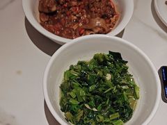 -味上湘菜馆(河马店)