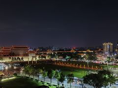 -西安永宁门大景城堡酒店
