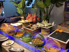 -蓝钻·国际美食海鲜自助百汇(西直门店)