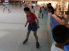 -冠军冰场(环球中心店)