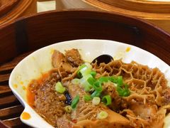 -万龙洲海鲜(大兴绿地缤纷城店)