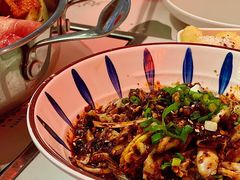 -黄记煌三汁焖锅(新佳丽江汉路店)