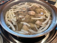 -喃喃椰·糟粕醋·椰子鸡火锅(七堡花园店)