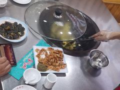 -屯老二农家铁锅炖·行业领军者(梅江店)