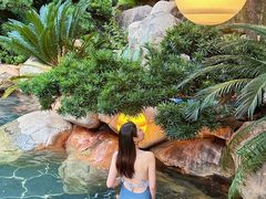 -七彩云南古滇温泉山庄