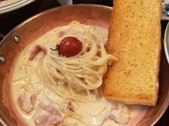 -I HOLIC艾豪丽披萨(KKone店)