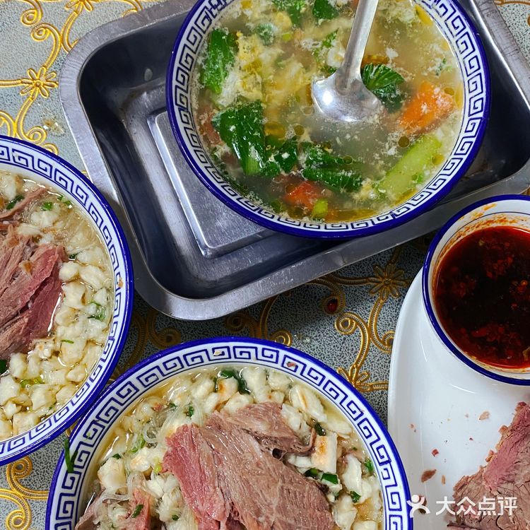 西安bi吃榜这家泡馍终于吃上了！