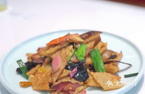 Potato Pancake with Preserved Pork
