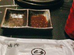 -山川小町·极番烧肉(新地假日广场店)