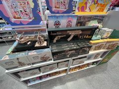 -名创优品(山东青岛华润万象城店)