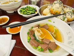 -三两春肚肺汤(崂山路店)