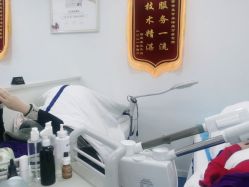 -蕾特恩专业祛痘·皮肤管理