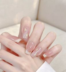 -桃色美甲沙龙
