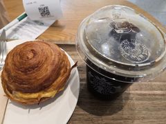 -星巴克臻选(深圳龙华红山天虹店)